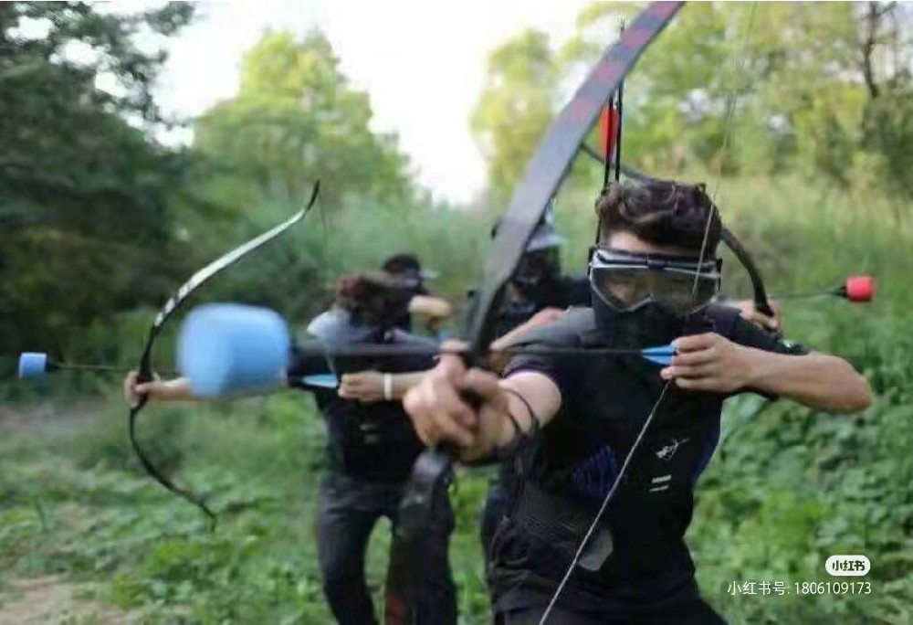 2025主題團(tuán)建趨勢報(bào)告：場景化、IP化、數(shù)字，寫一篇文章